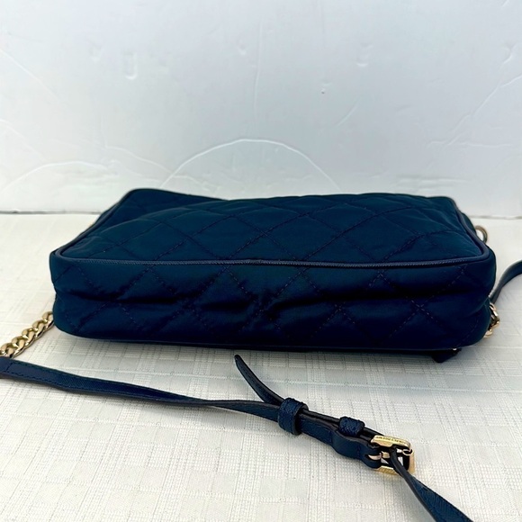 Michael Kors Jet Set Travel Crossbody - NAVY - Picture 5 of 11
